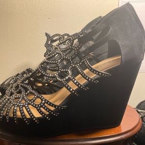 Never worn cute heels